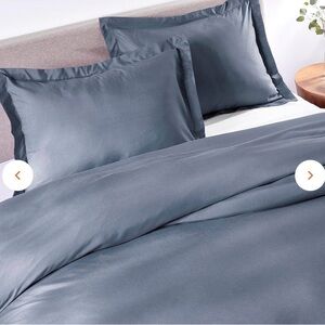 Peach Skin Duvet Cover & 2 Shams (Queen)